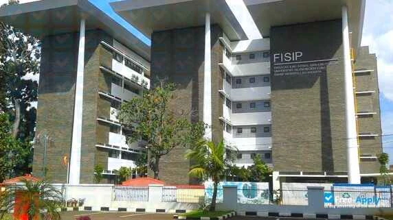 Institut Ilmu Sosial dan Ilmu Politik  IISIP Jakarta (3)